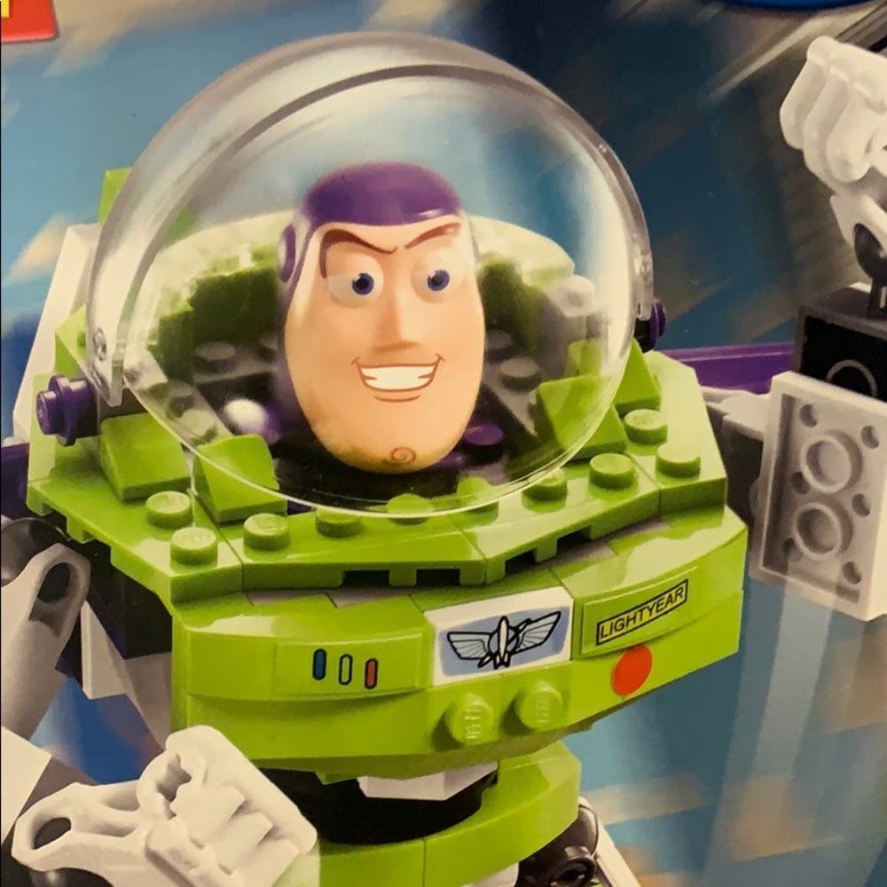 LEGO Toy Story Construct-a- Buzz Lightyear 7592 - Picture 2 of 5